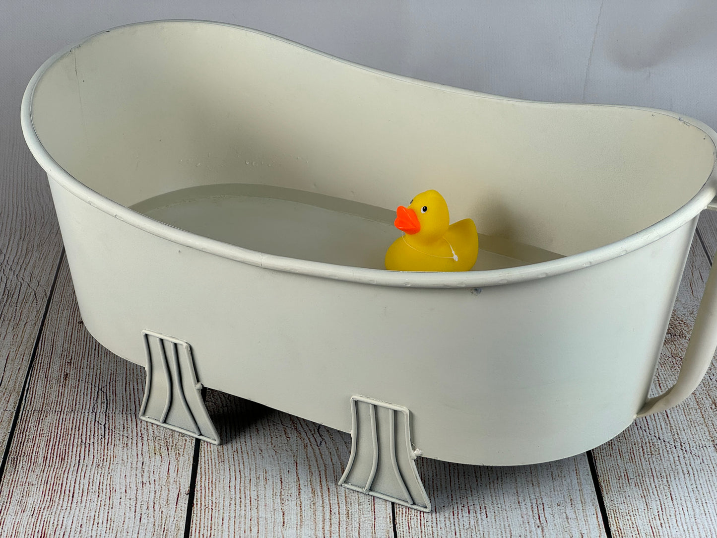 Footed Vintage Bathtub - Beige - Model 2 (As-Is Item #01)