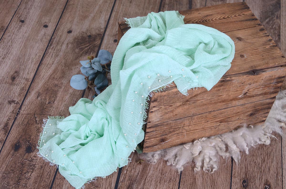 Pearl Embrace Wrap - Mint