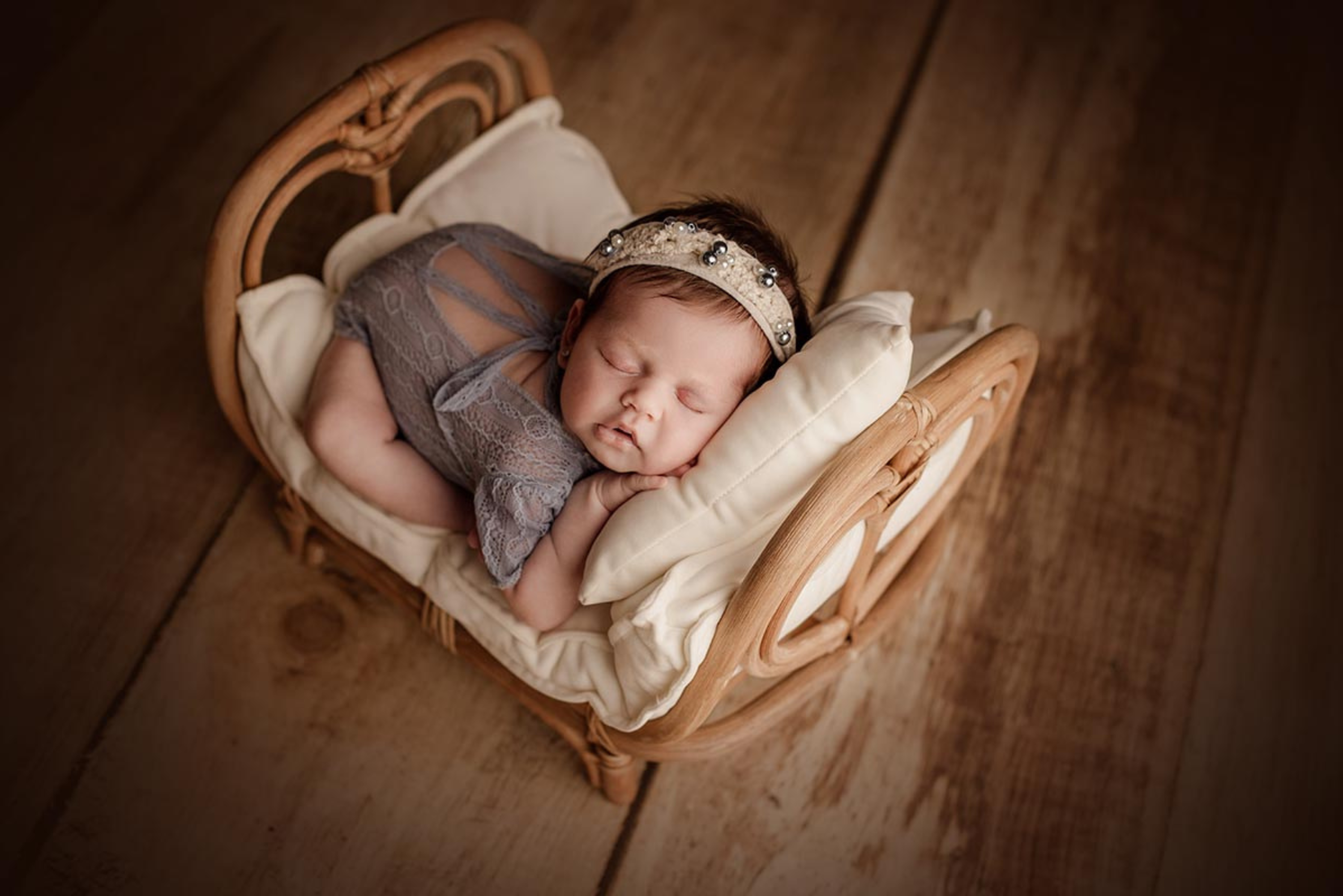 Rattan Love Nest Bed