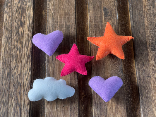 Felt figures- Pack of 5 (Sample Item #3)