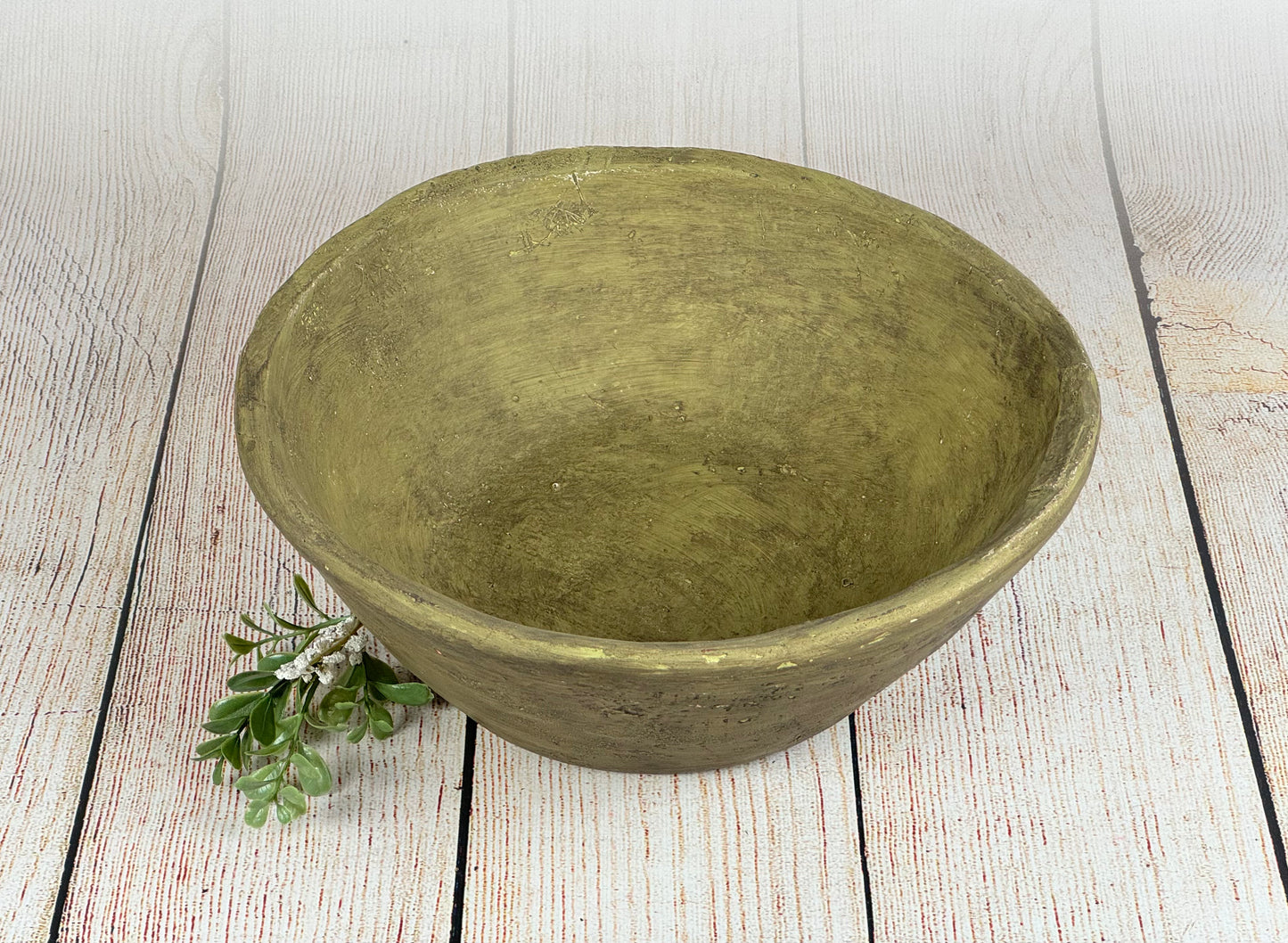 Vintage Bowl - Olive