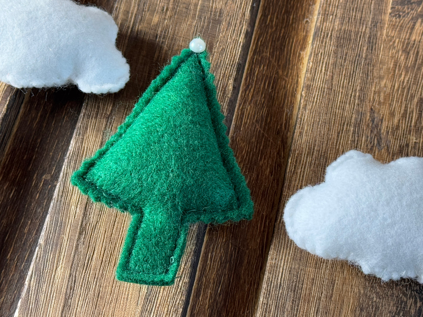 Felt figures- Pack of 3 (Sample Item #4)