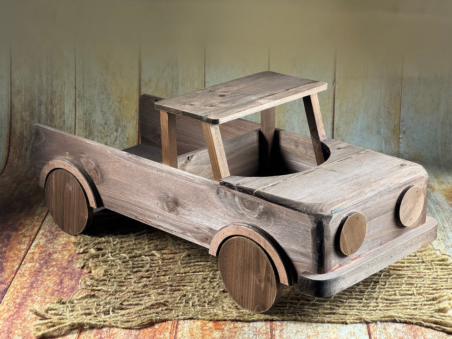 Rustic Pickup Truck - Brown (AS IS ITEM #2)