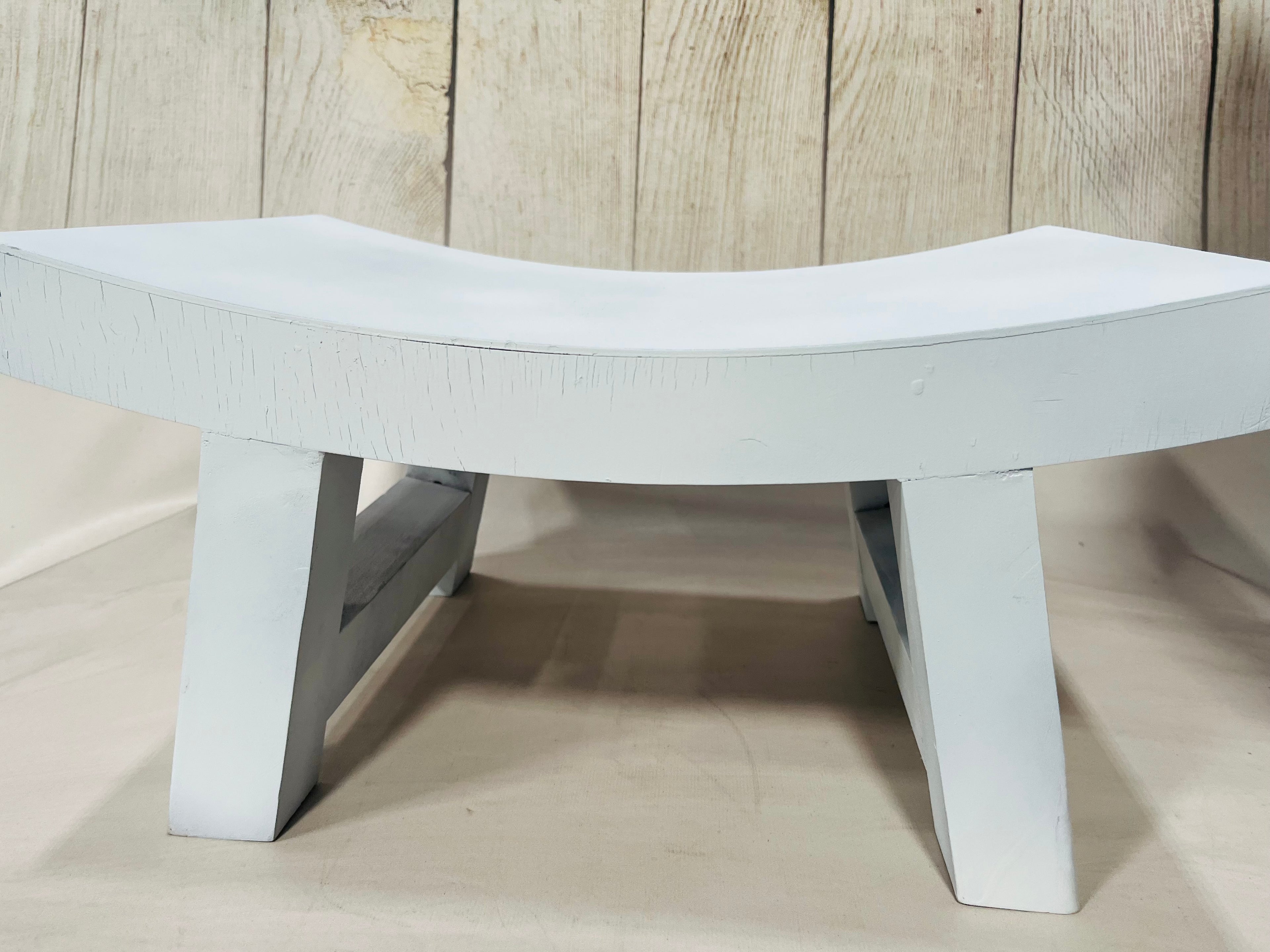 Curved Vintage Bench - Model 2 - White (AS IS ITEM #01)