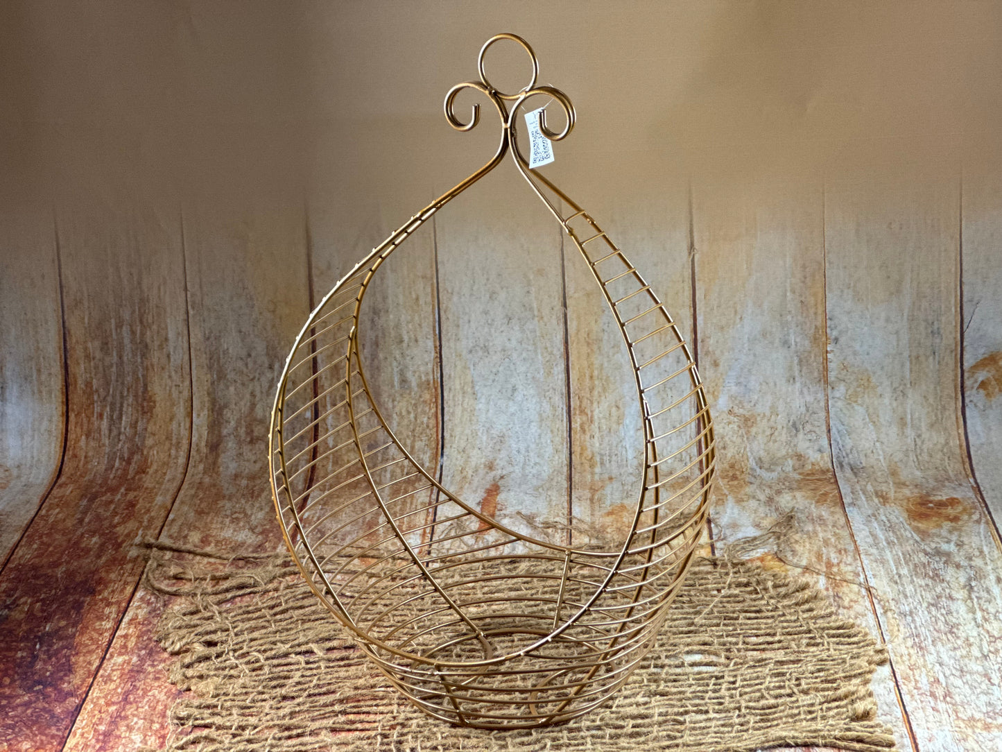 Vintage Bed - Hanging Drop - Gold (AS IS ITEM #01)