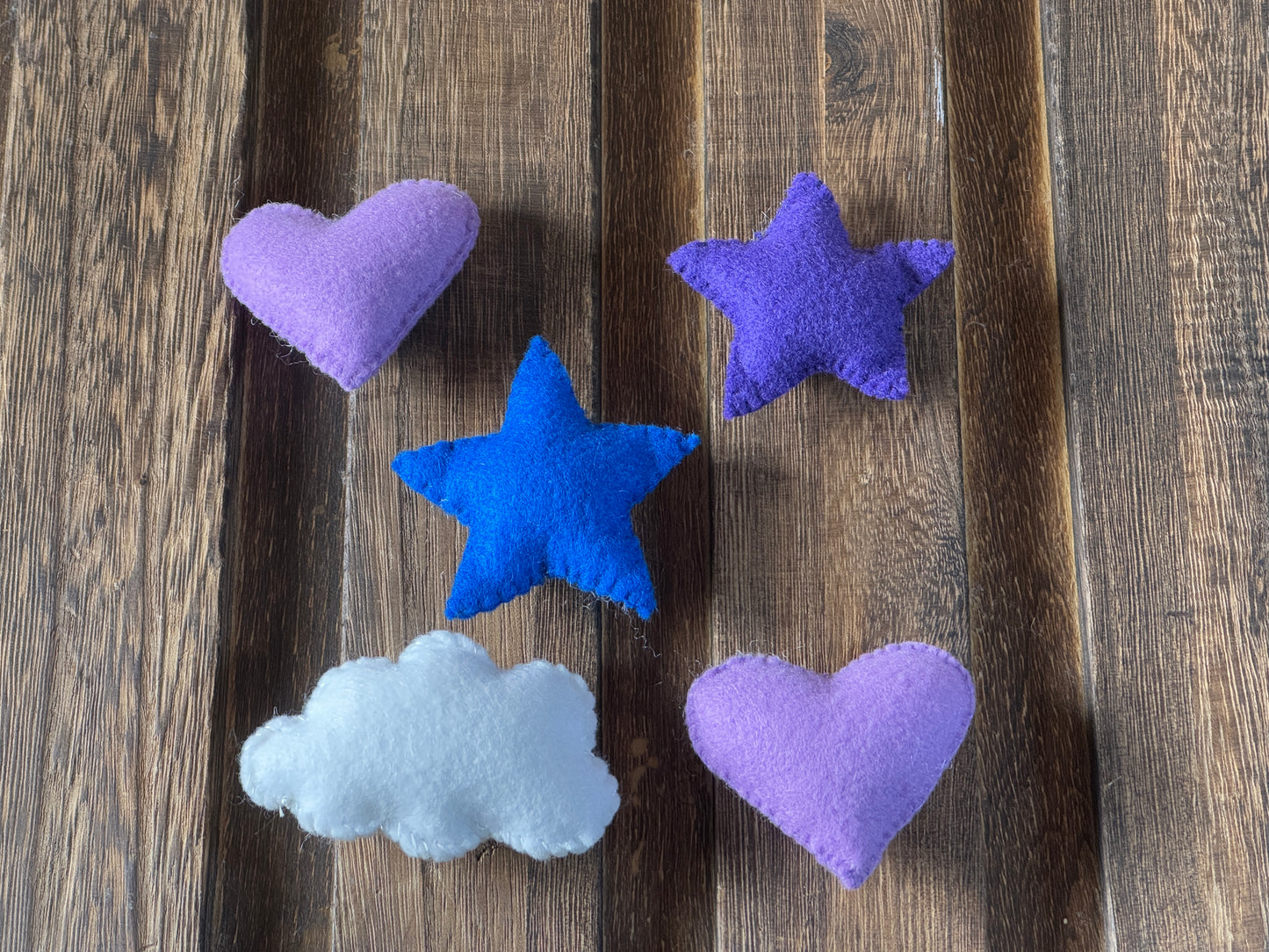 Felt figures- Pack of 5 (Sample Item #2)