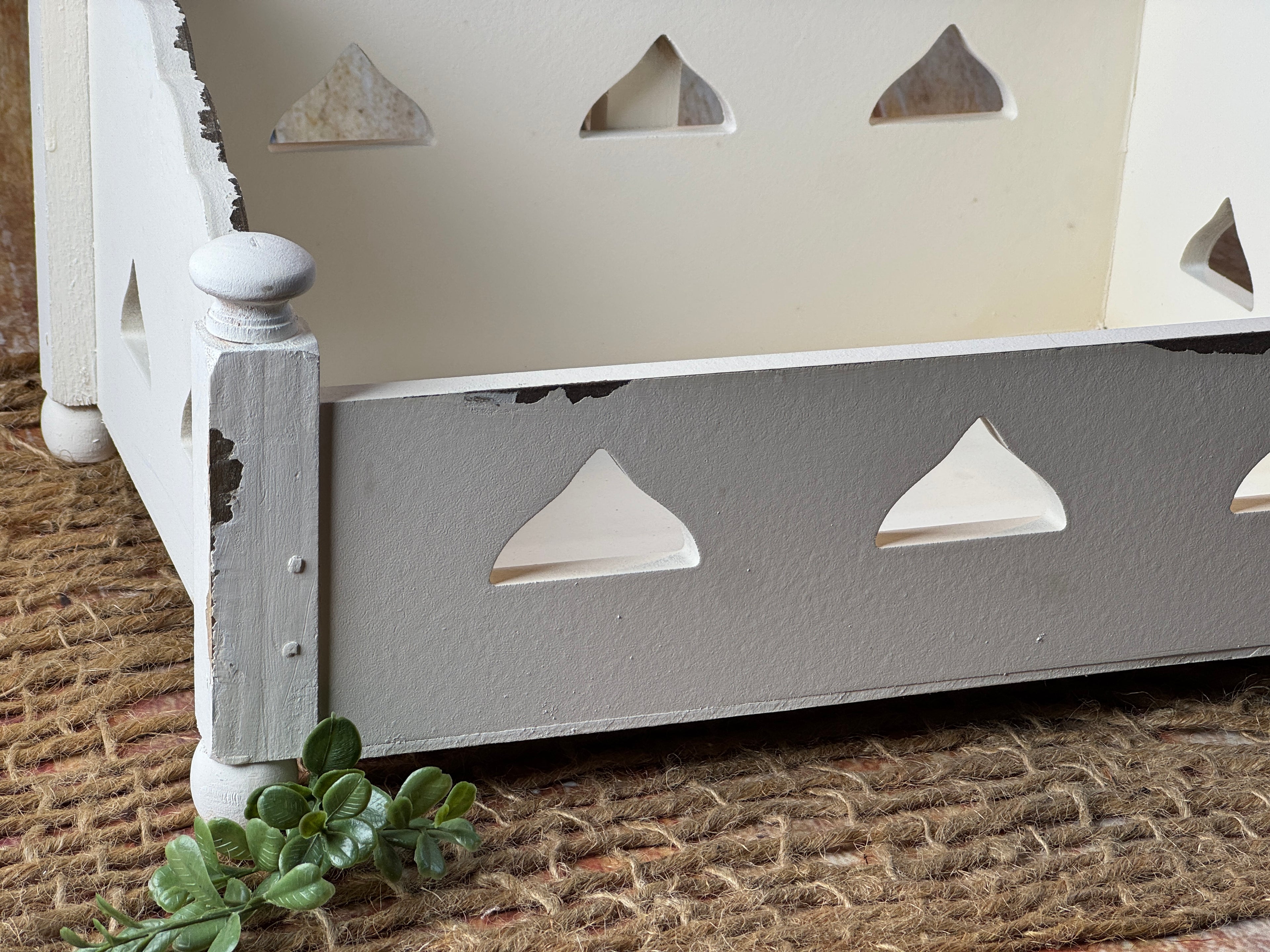 Vintage Daybed - Royal - Off White