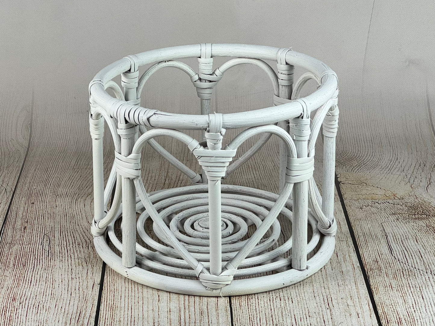 LovePod Rattan Basket-White