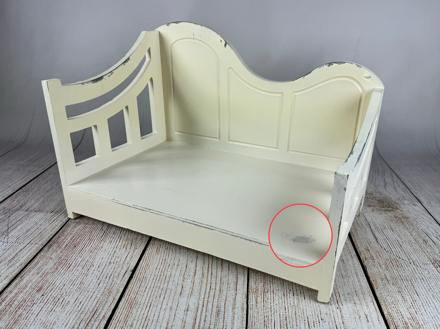 Vintage Daybed - Grand - Cream (AS IS ITEM 1)