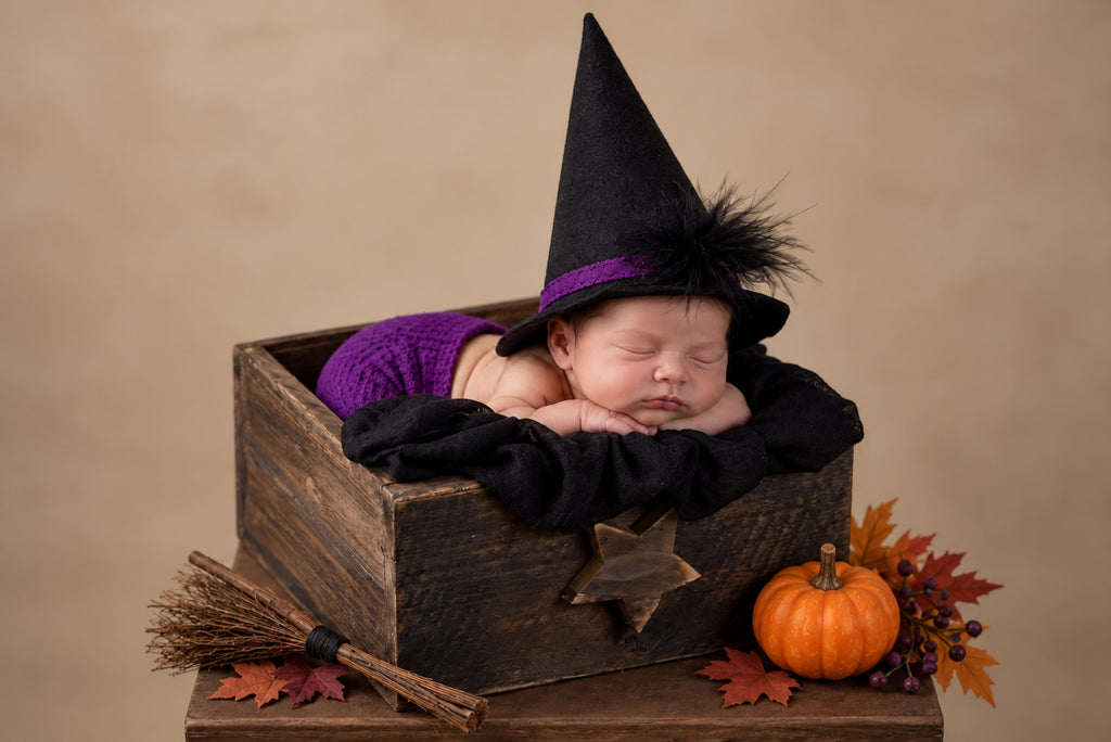 SET Baby Witch Hat and Pants - Plum