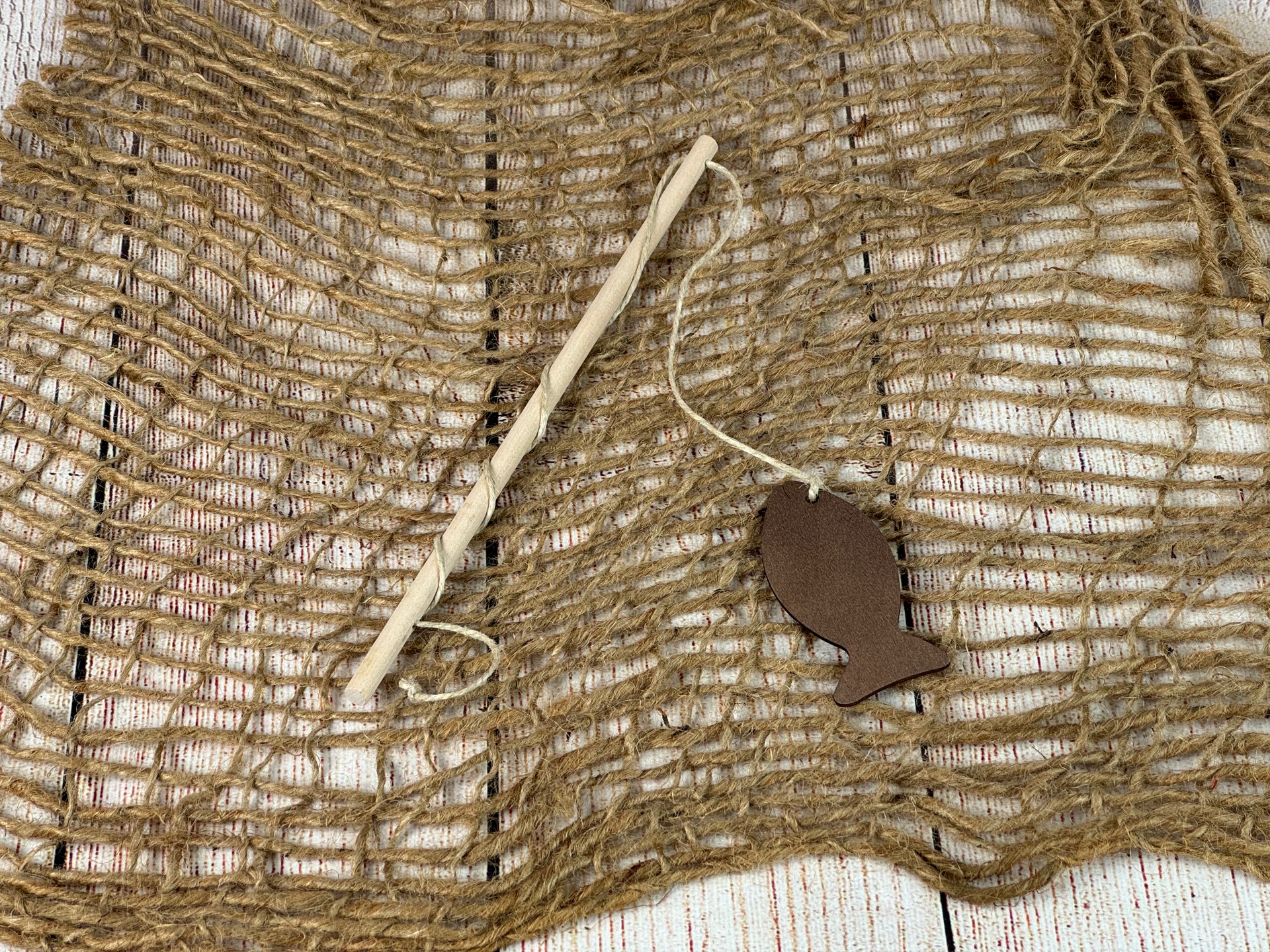 Fishing Rod and wood Fish – Newborn Studio Props Fishing Rod and wood Fish – Newborn Studio Props