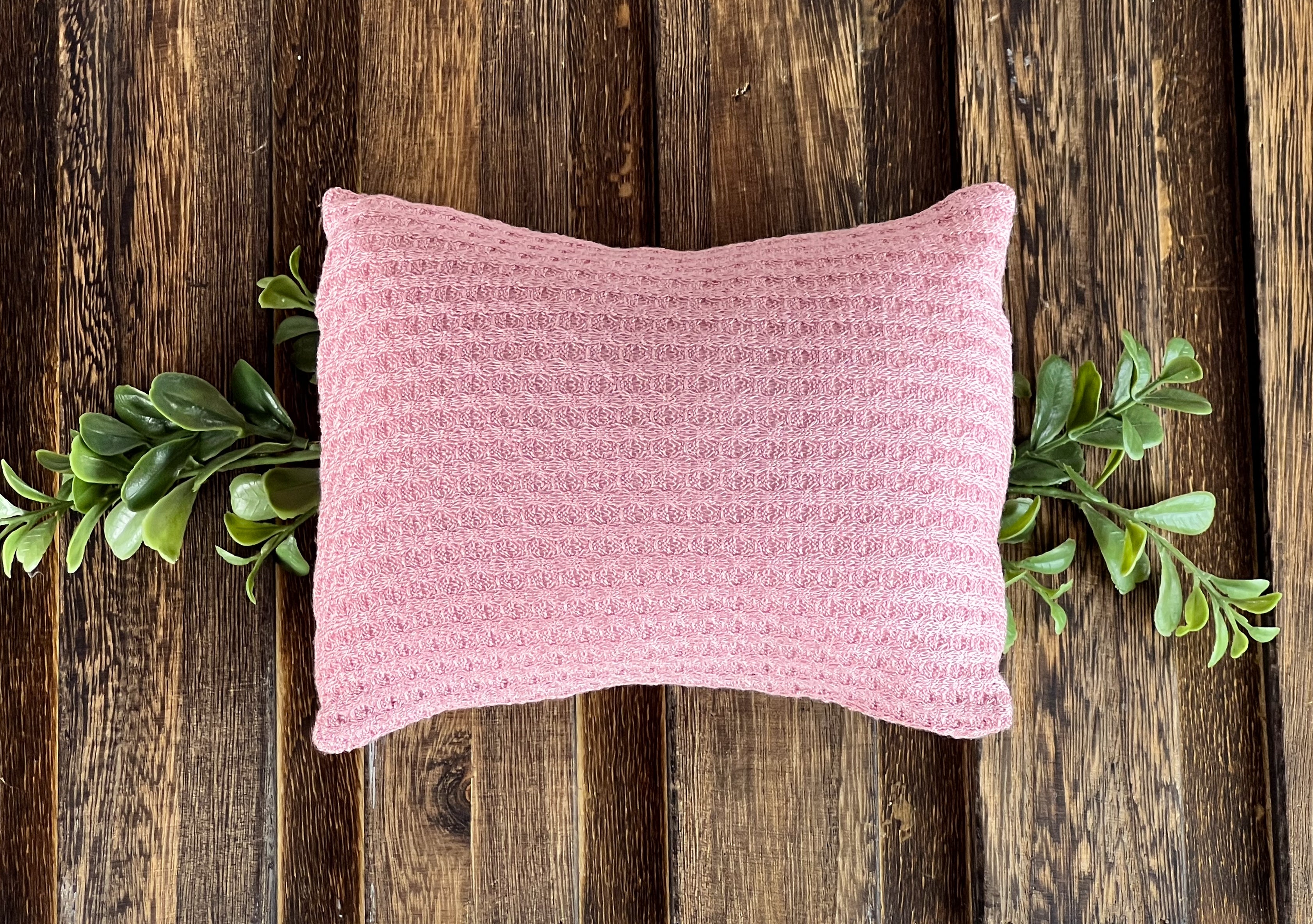 Mini Pillow with Cover - Perforated - Light Mauve