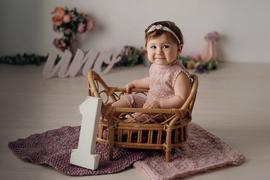 Rustic Rattan Bed - Model 1