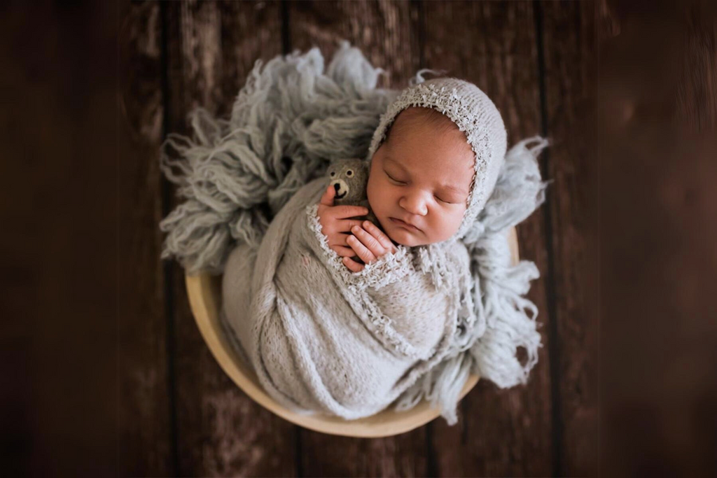 SET Fantasy Mohair Bonnet and Wrap - Silver