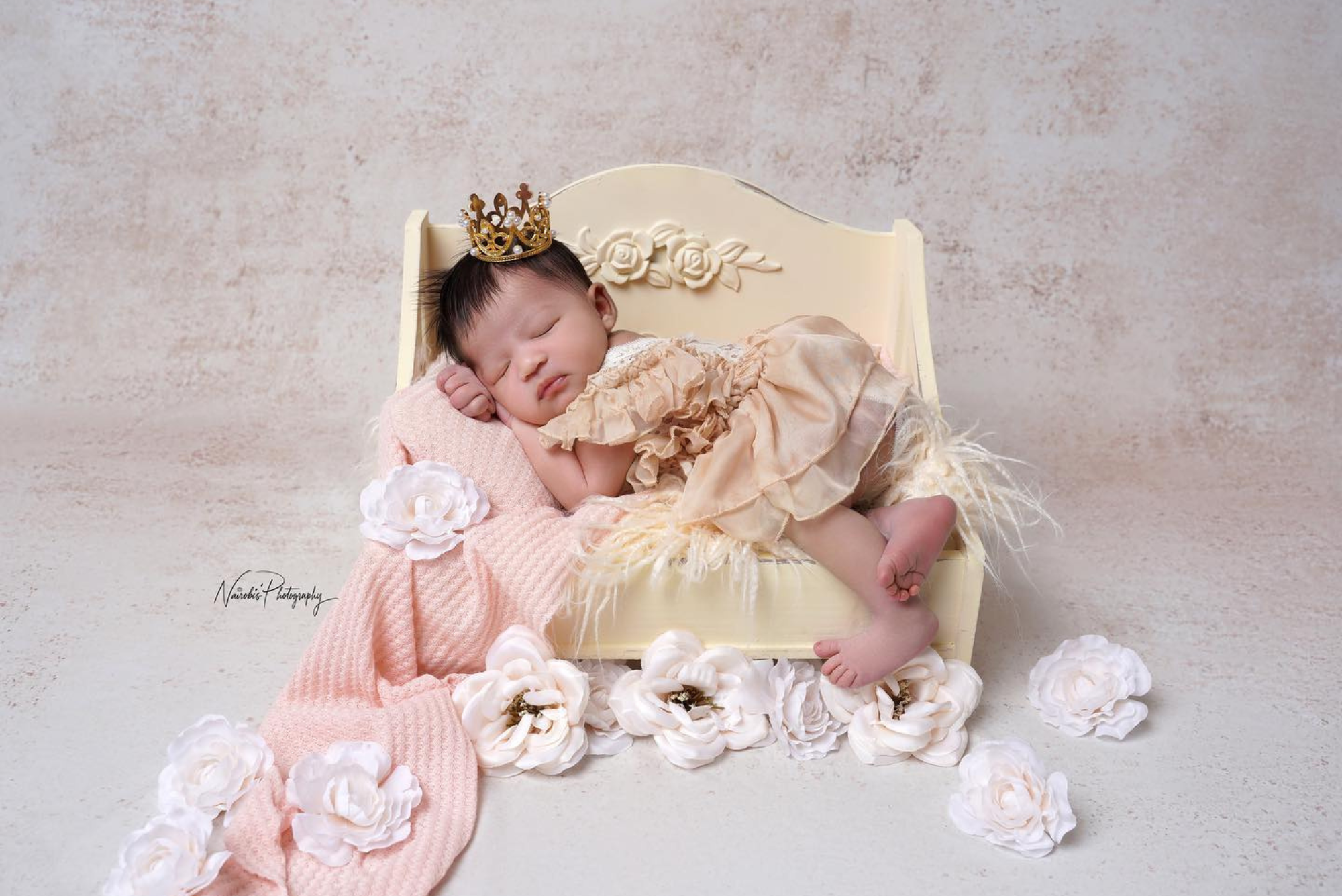 Vintage Daybed - Timeless - Yellow