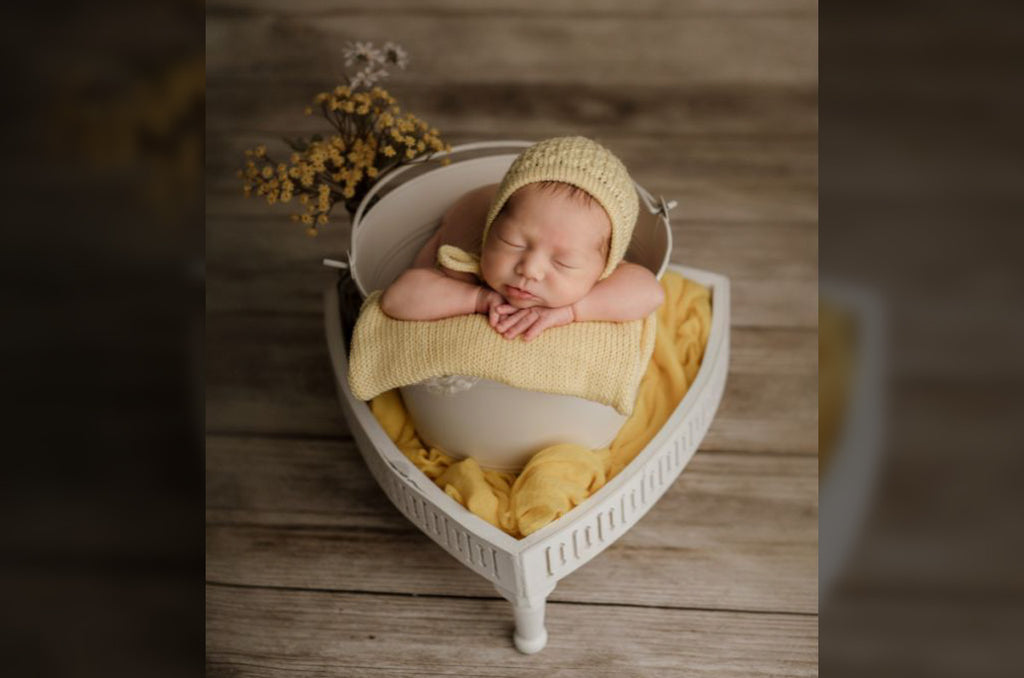 Wooden Zen Riser - White