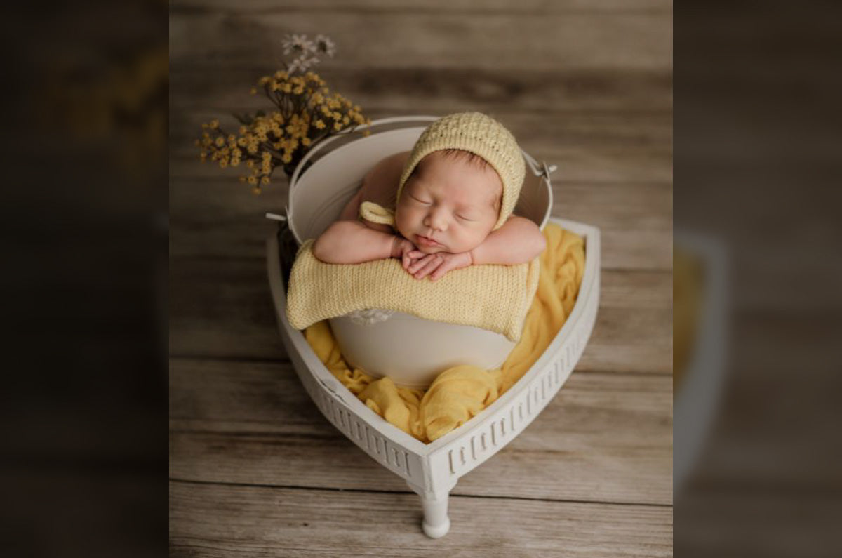 Wooden Zen Riser - White