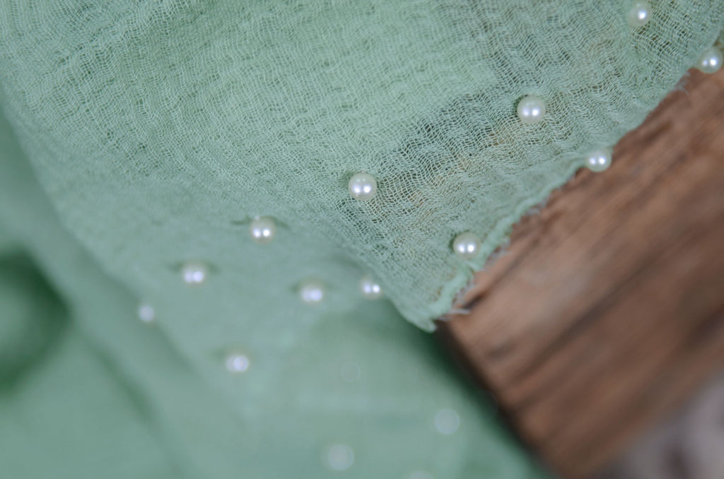 Pearl Embrace Wrap - Light Green
