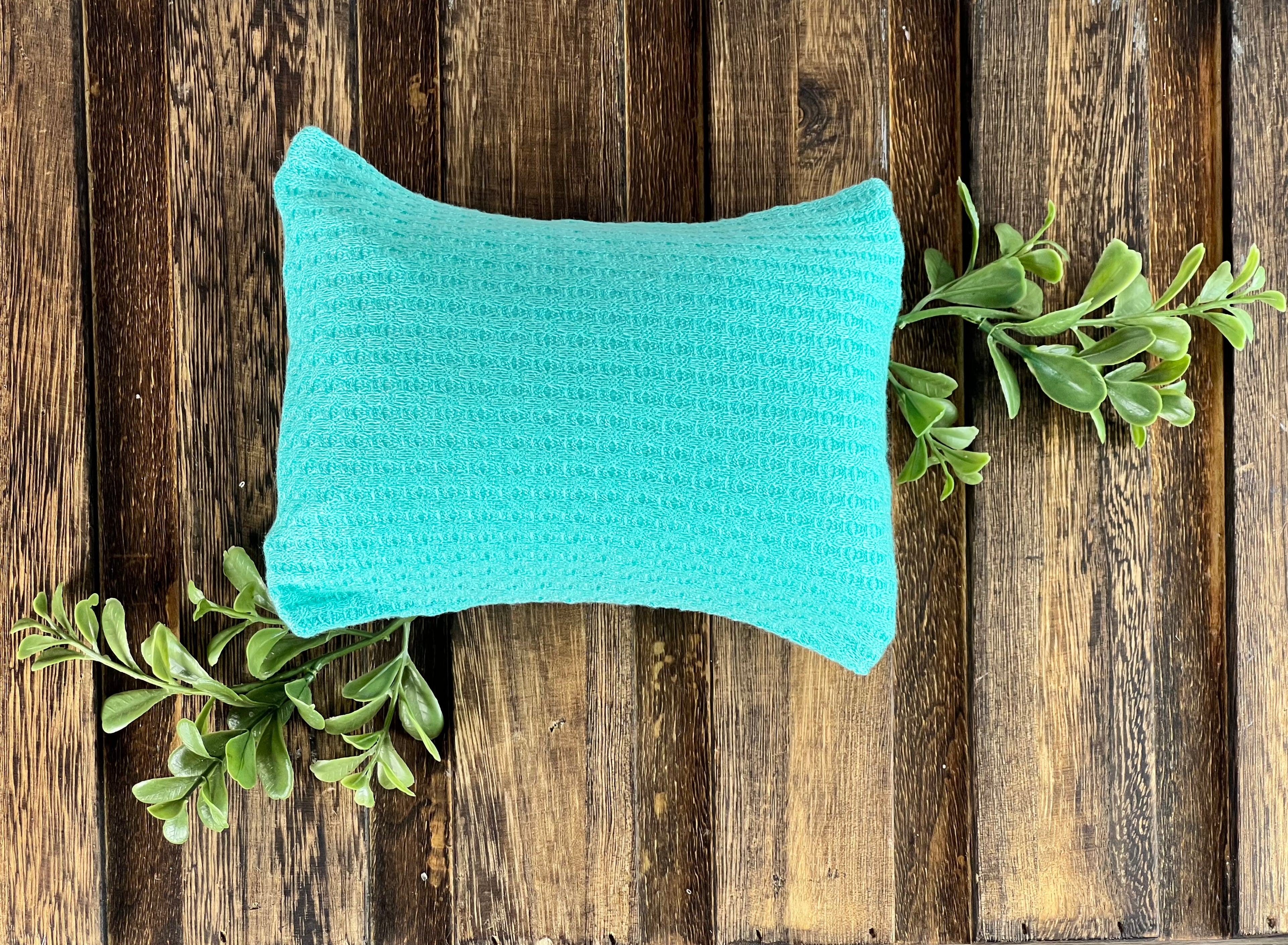 Mini Pillow with Cover - Perforated - Mint