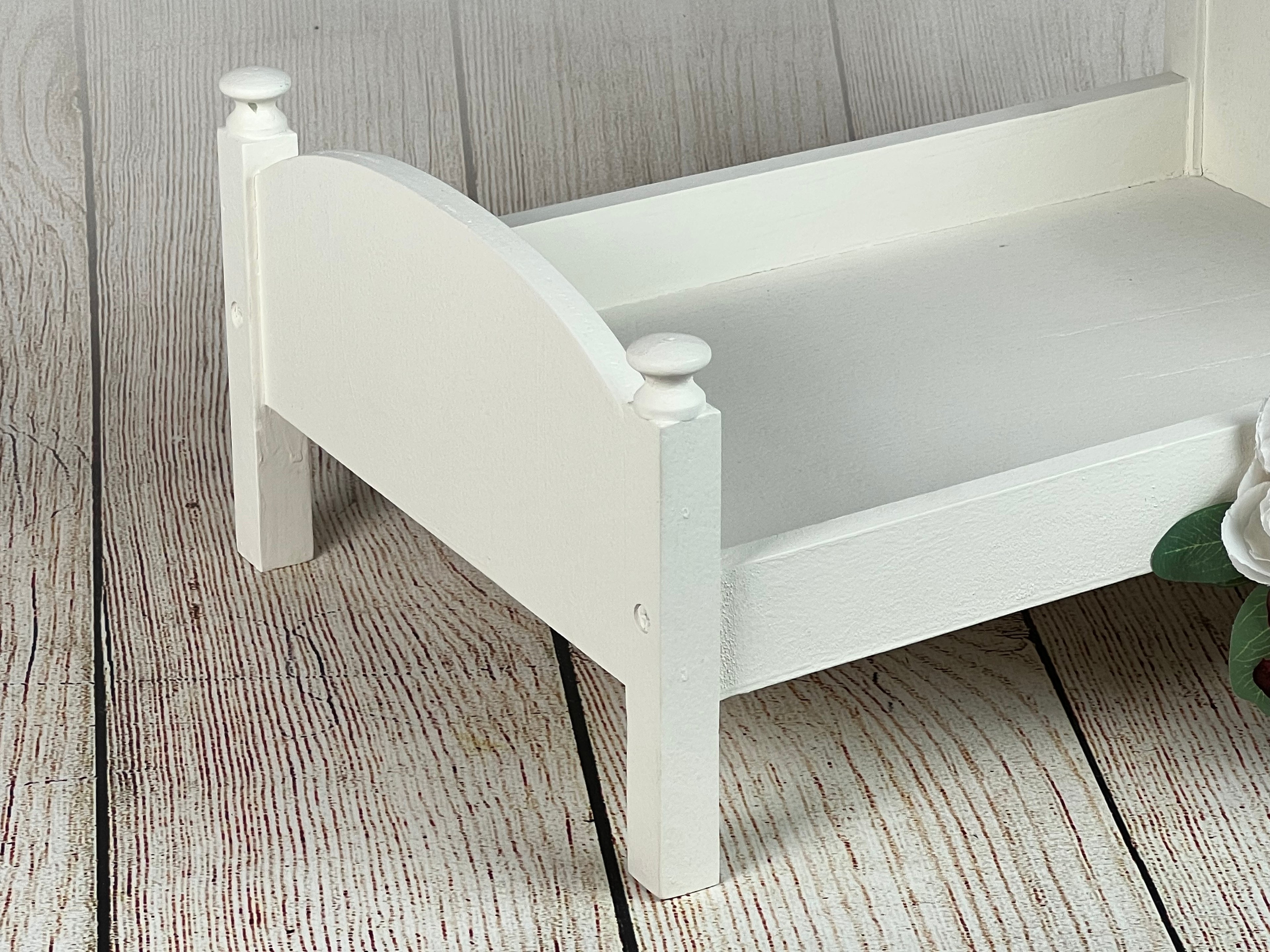 Rustic Bed - Curved Headboard - White