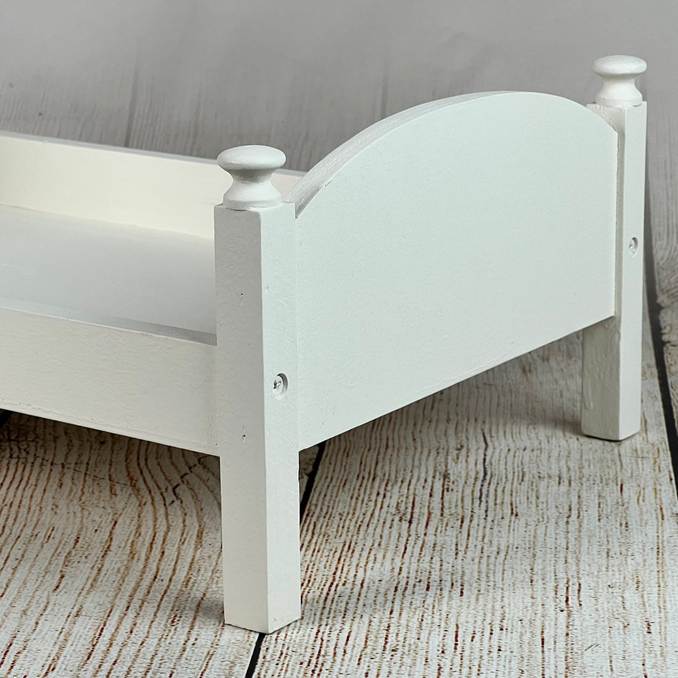 Rustic Bed - Curved Headboard - White