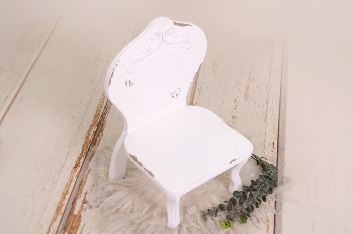 PRE-ORDER Wooden Louis XV Chair - White