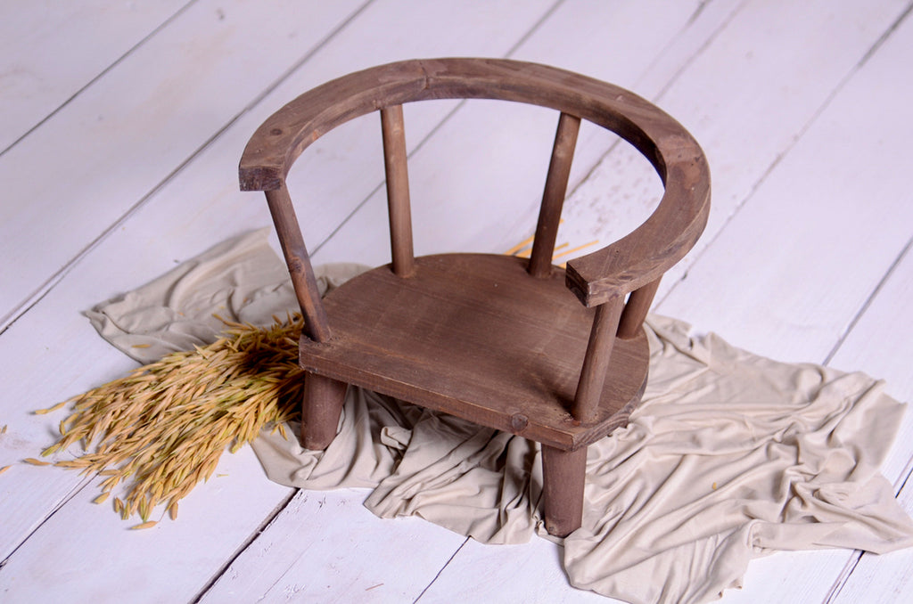 Wooden Orbit Chair - Smooth Spindle - Brown