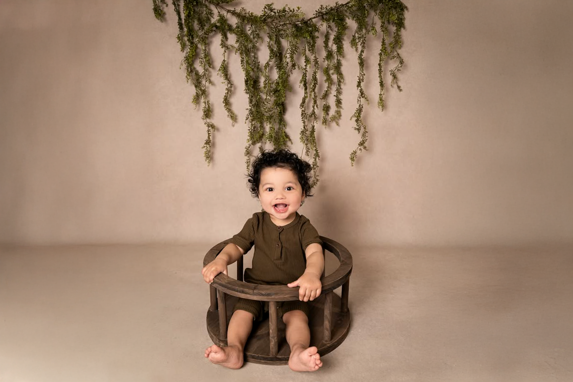 Wooden Halo Seat - Brown