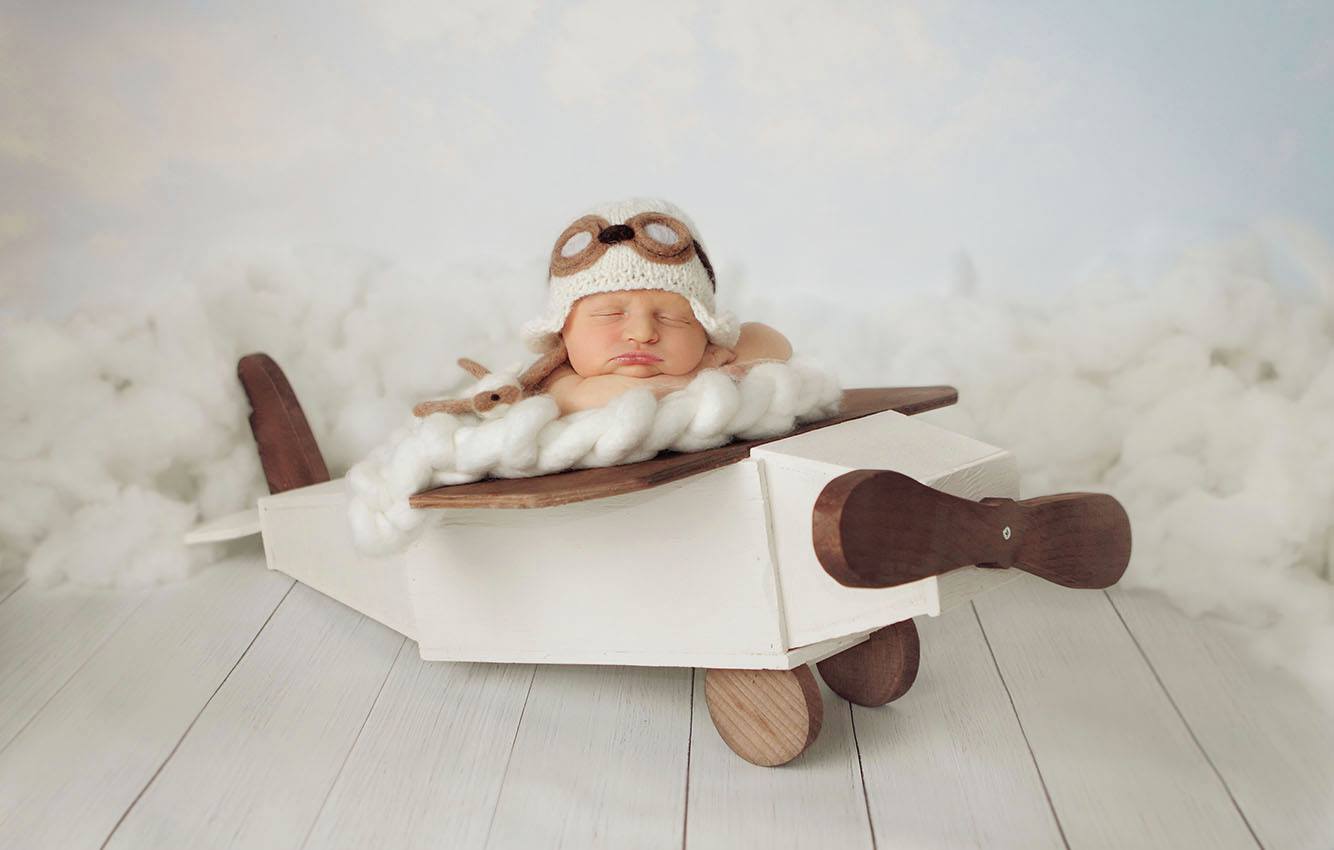 Rustic Airplane - White-Newborn Photography Props