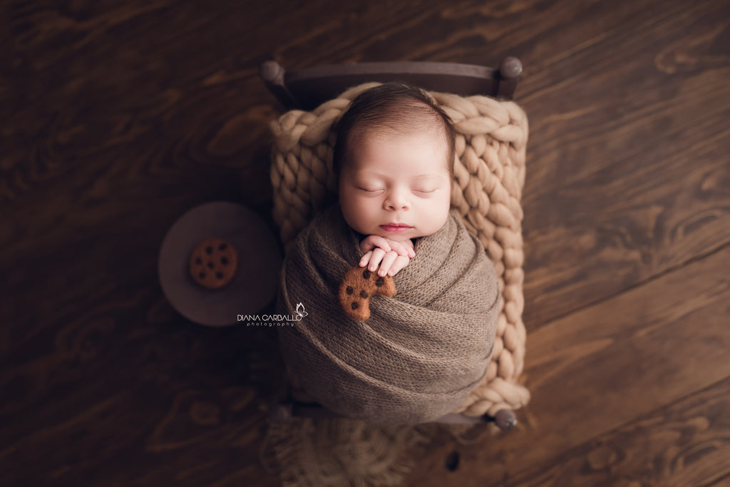Rustic Cake Stand/Nightstand - 6.5in Tall - Brown