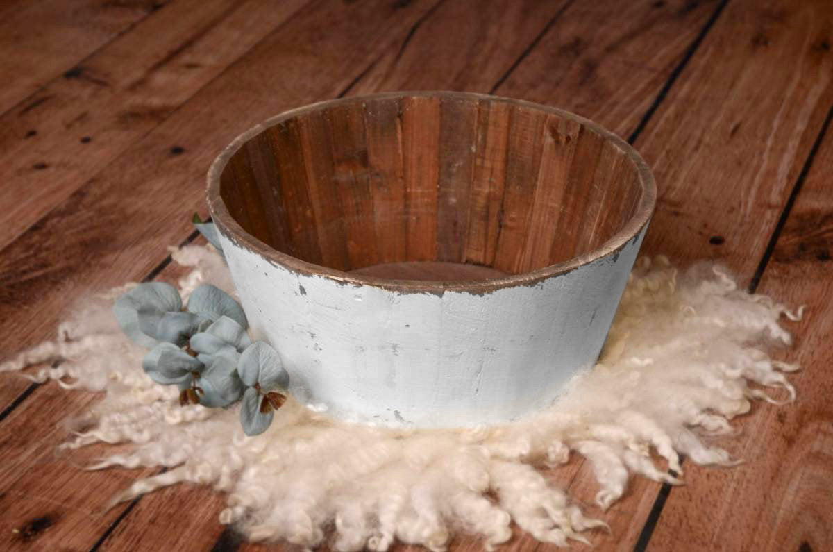 Rustic Bucket - 14in - White-Newborn Photography Props