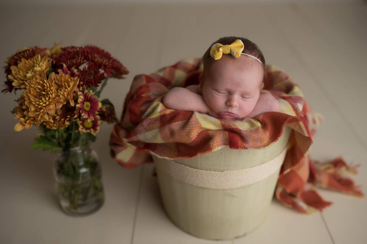 Rustic Bucket - 12in - Cream-Newborn Photography Props