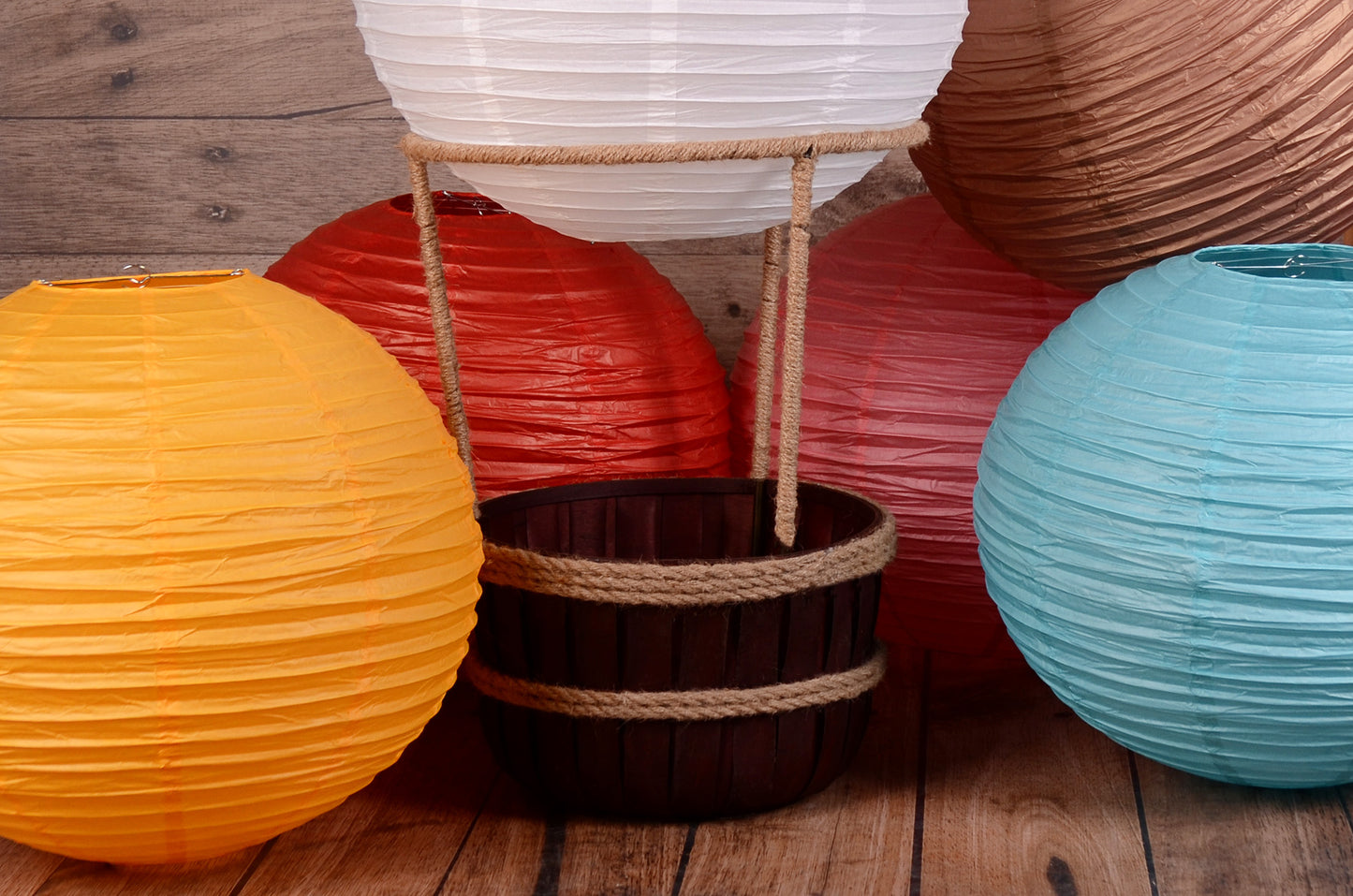 Hot Air Balloon Basket AND 6 Balloons-Newborn Photography Props