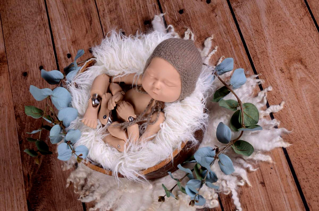 Mohair Bonnet - Smooth - Nut-Newborn Photography Props