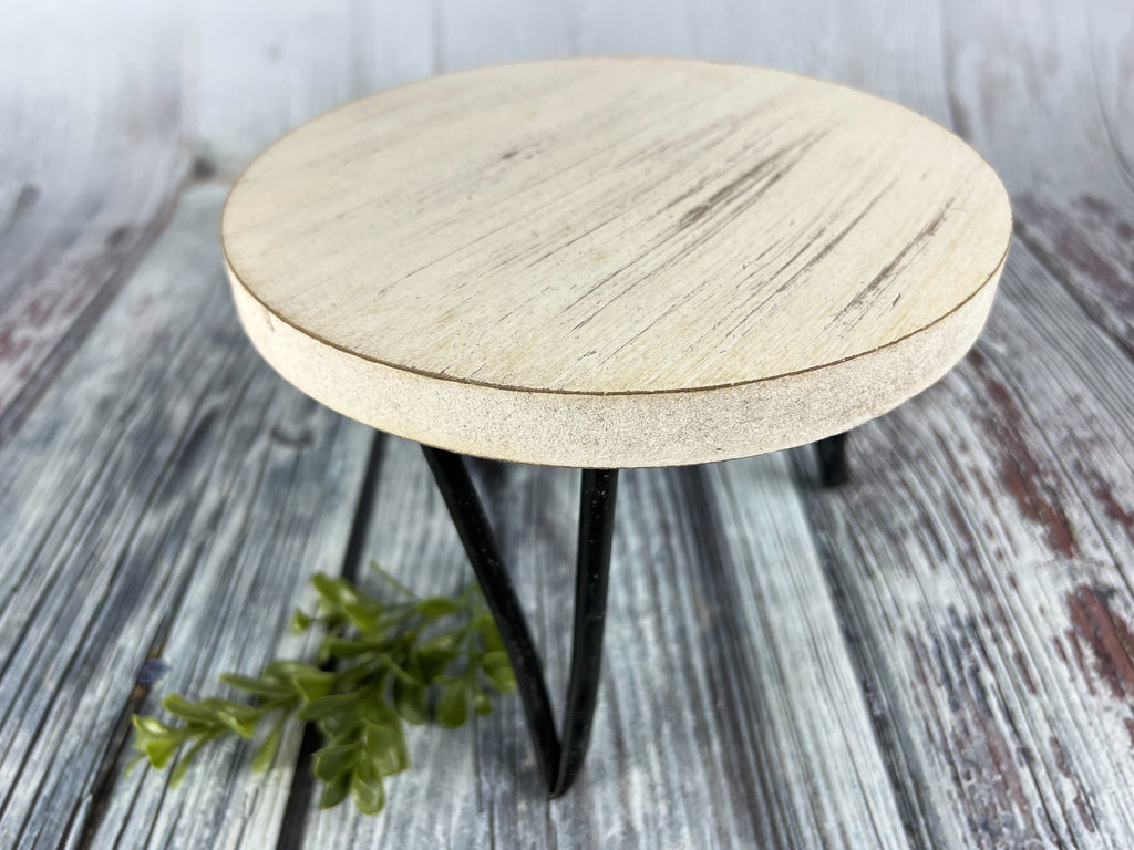 Modern Round End Table - Off White Washed