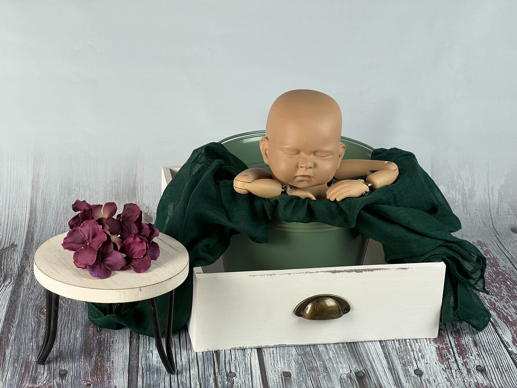 Modern Round End Table - Off White Washed