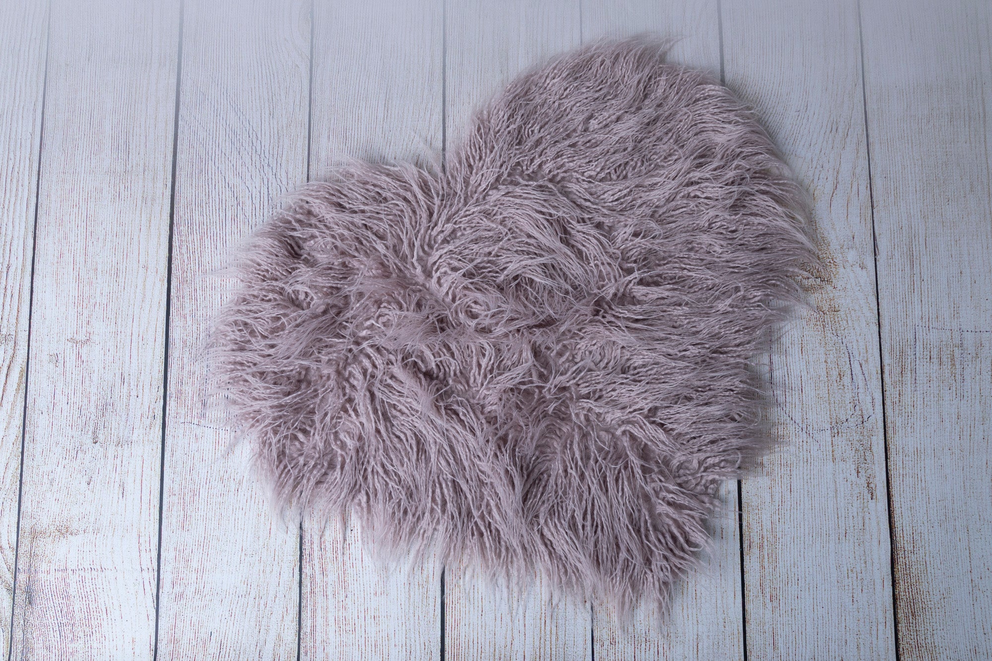 Mongolian Faux Fur - Heart Shaped - Dusty Lilac – Newborn Studio Props