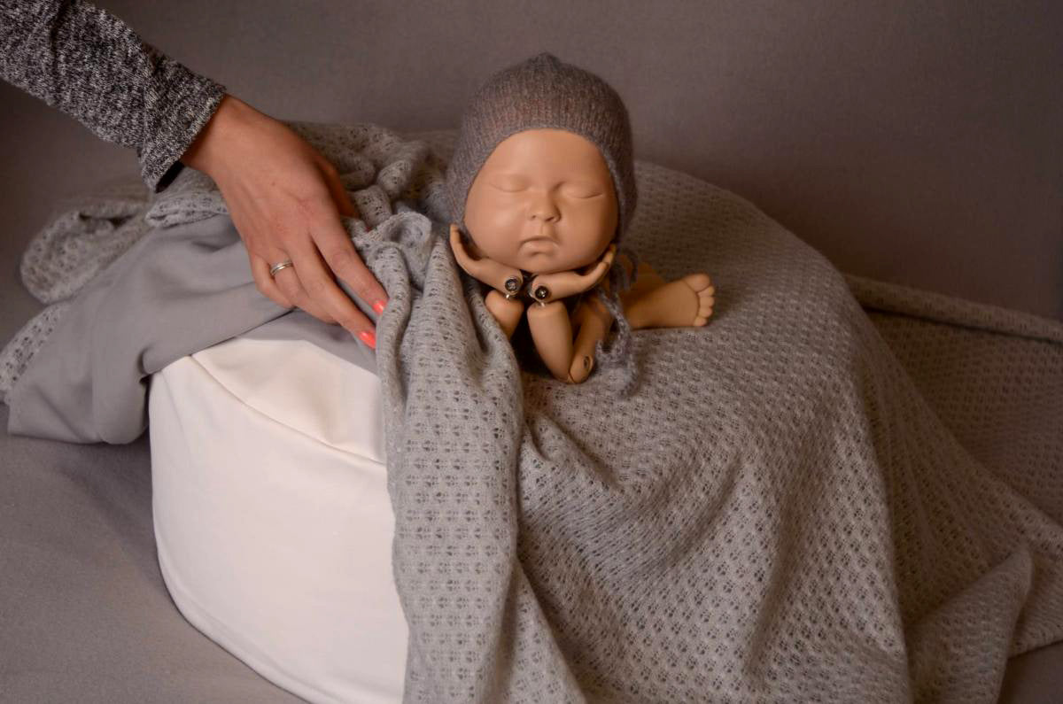 Posing Bean Bag for Newborn Photography Mini 20in. diameter (unfilled