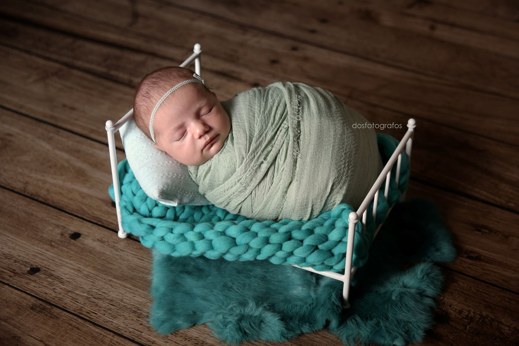 Vintage Bed - White - Model 6