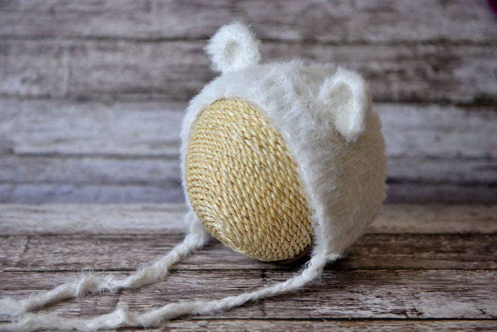 Bear Bonnet - White-Newborn Photography Props