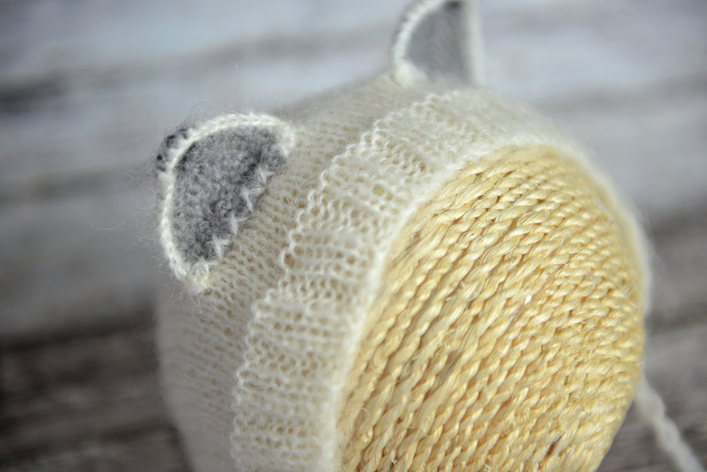 Mohair Fox Bonnet - White-Newborn Photography Props