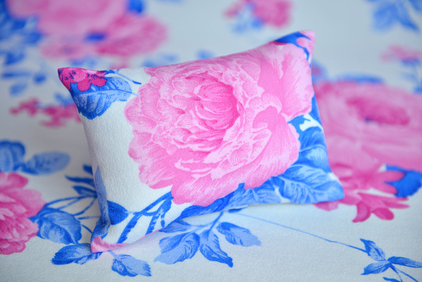 Mini Pillows for Newborn Photography Floral Pattern