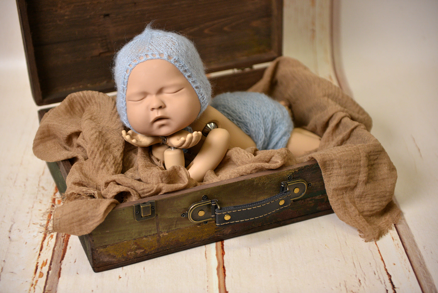 Suitcase Prop for newborn photography