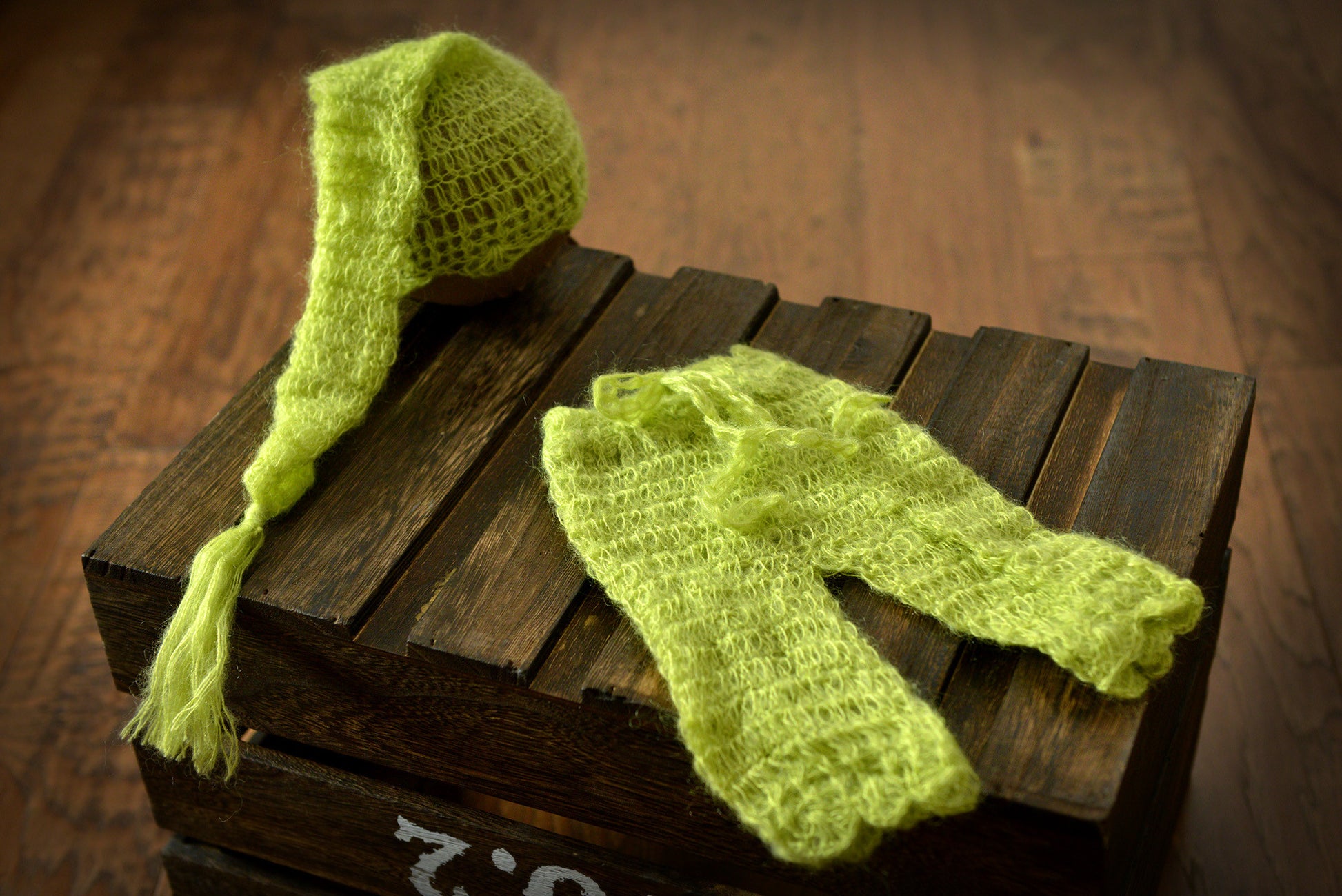 SET Mohair Pants and Ornate Sleeping Hat - Light Green-Newborn Photography Props