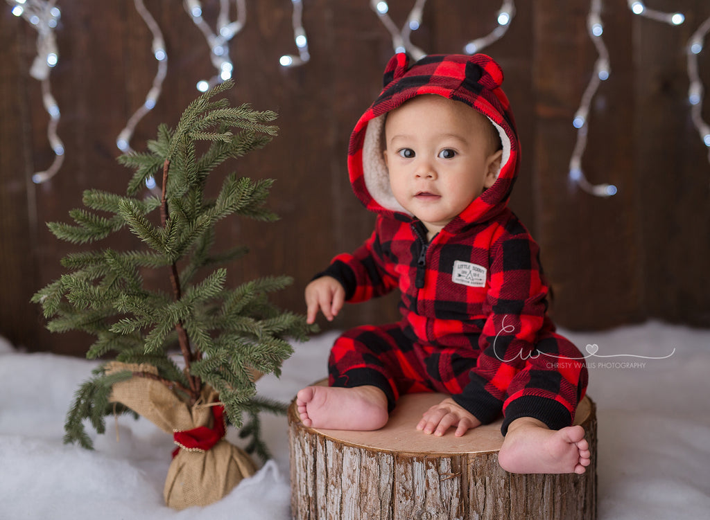 Also great to be used upside down as a little bench for sitters!