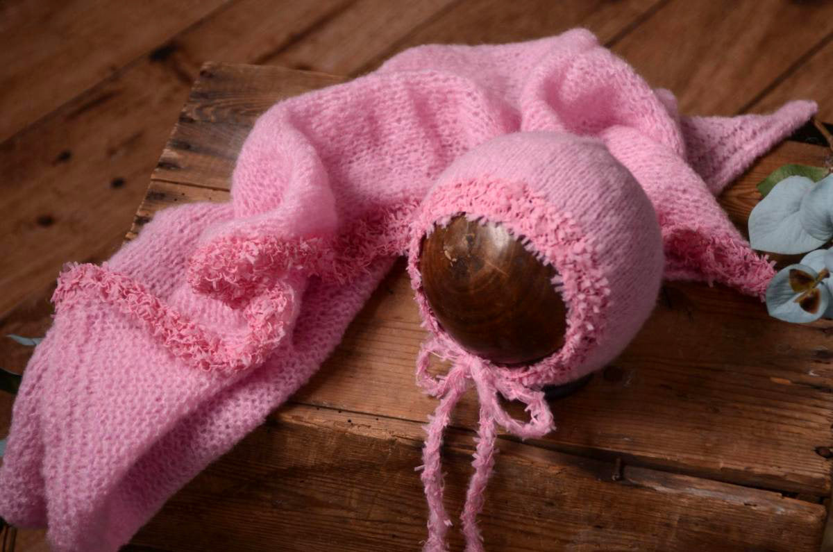 SET Fantasy Mohair Bonnet and Wrap - Pink-Newborn Photography Props