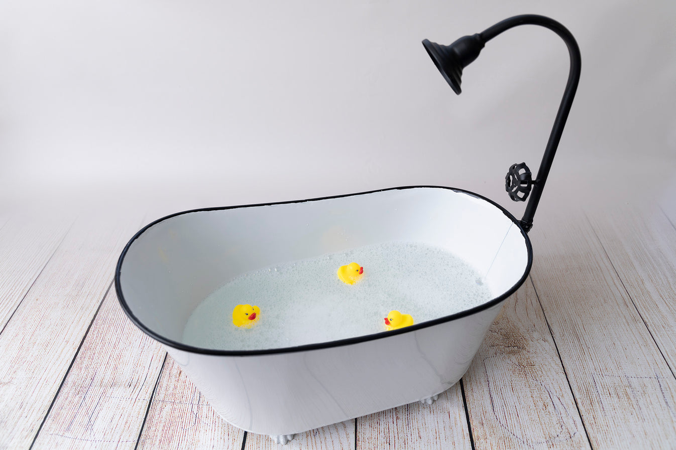 Vintage Bathtub Prop for newborn and photography. Includes faucet. Newborn Studio Props