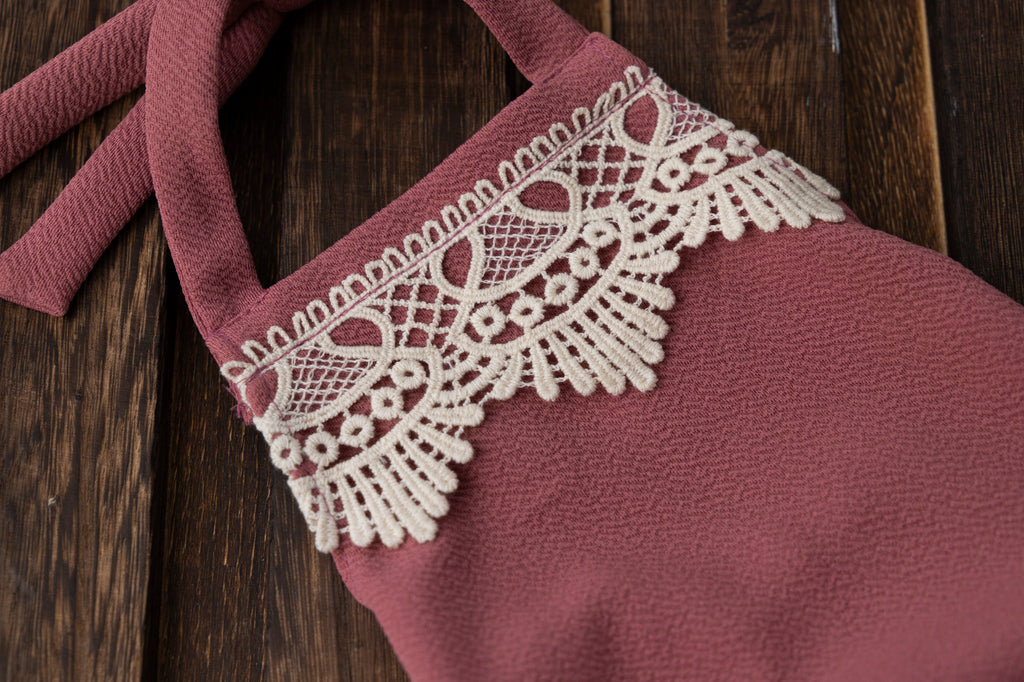 Bohemian Stitch Romper with Lace - Textured - Mauve