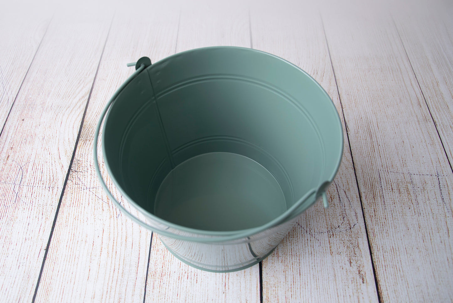 Vintage Bucket - Light Green
