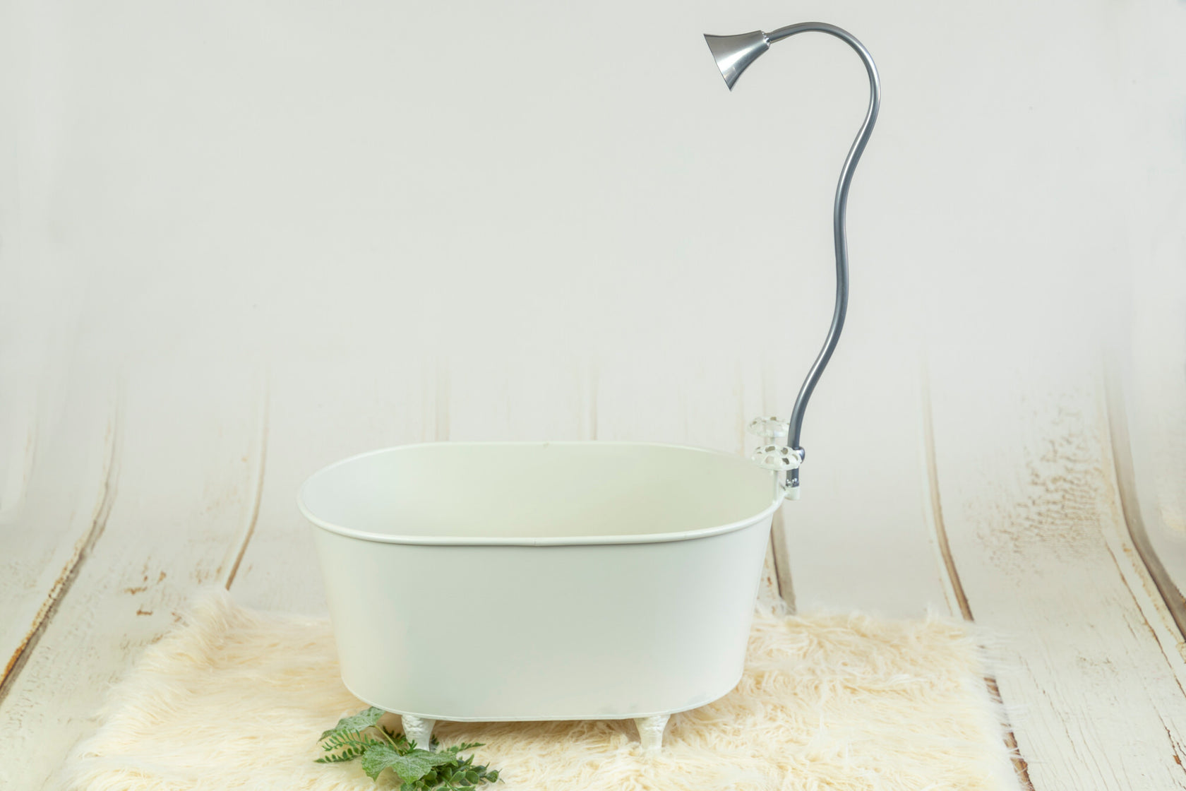 Vintage Bathtub Prop for newborn and baby photography Newborn Studio